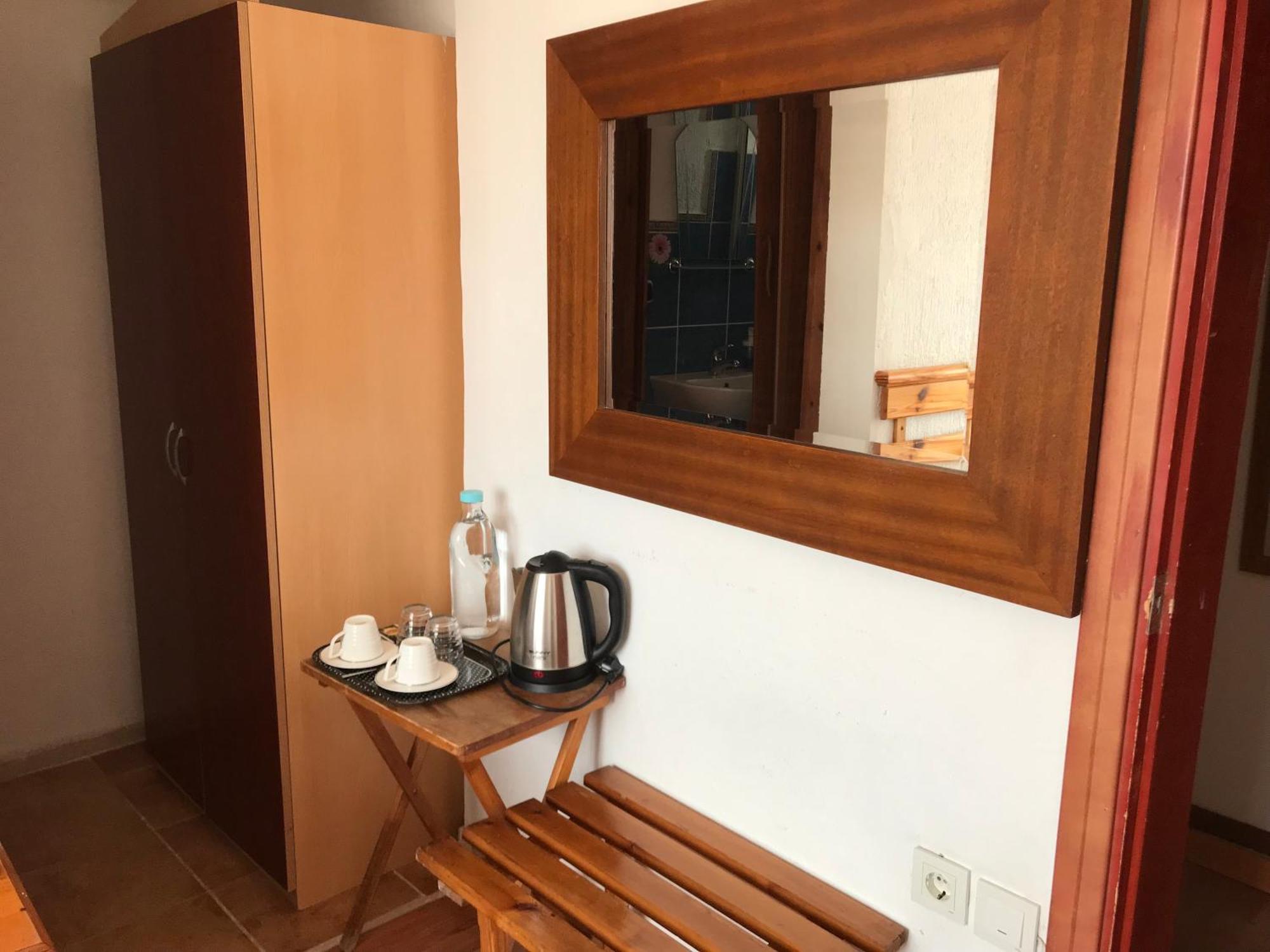 Gunebakan Taliani Hotel Ayvalik Bagian luar foto